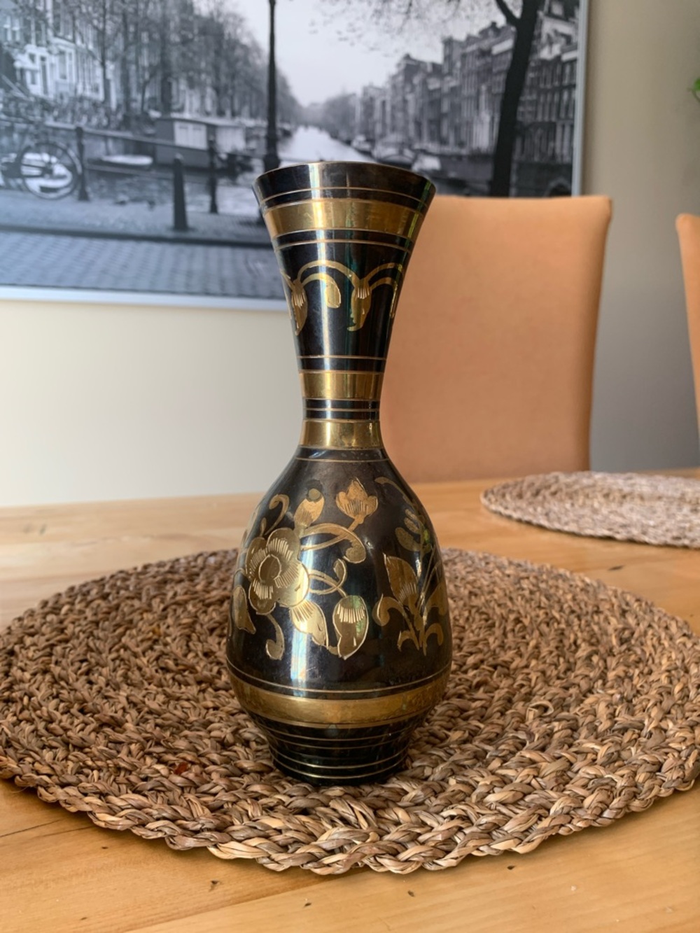 Brass-Inlay Floral Decorative Vase - Black and Gold